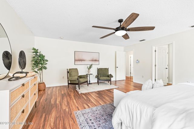 13469 ASHFORD WOOD Court E, Jacksonville, FL 32218