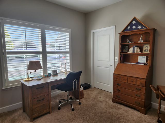 2338 Stonecenter Ln, Murfreesboro, TN 37128