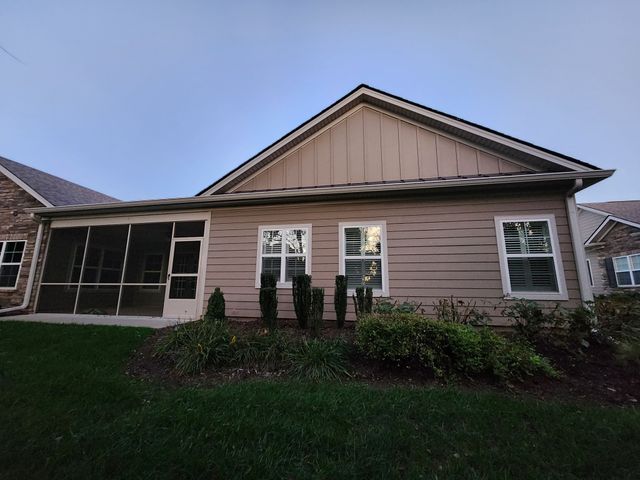 2338 Stonecenter Ln, Murfreesboro, TN 37128