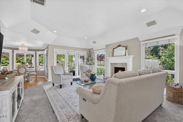 2430 Quail Run Drive, Medford, OR 97504