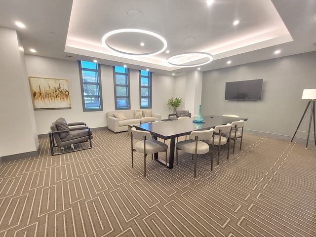 1650 Commonwealth Ave 304A, Boston, MA 02135