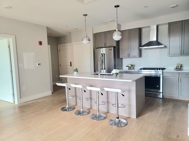 1650 Commonwealth Ave 304A, Boston, MA 02135