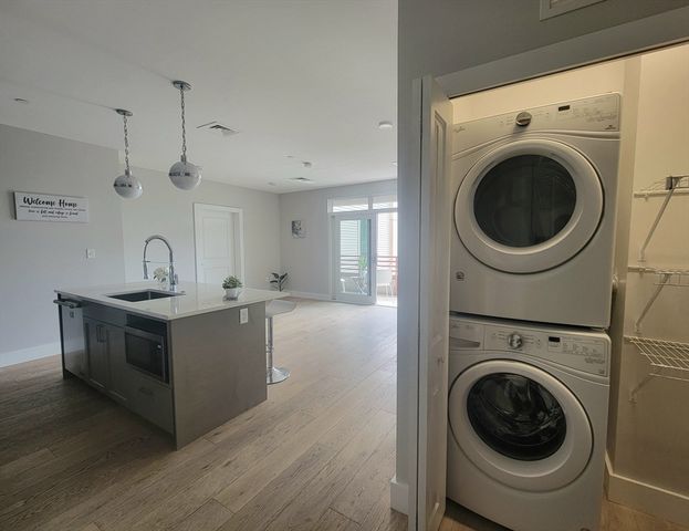 1650 Commonwealth Ave 304A, Boston, MA 02135