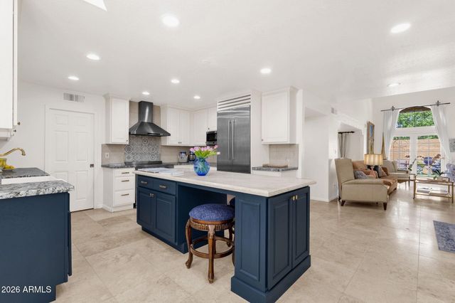 7330 E PALO VERDE Drive 22, Scottsdale, AZ 85250