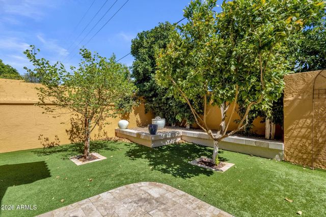 7330 E PALO VERDE Drive 22, Scottsdale, AZ 85250