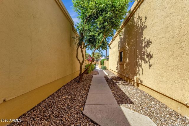 7330 E PALO VERDE Drive 22, Scottsdale, AZ 85250