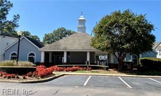 904 Drift Tide DR, Virginia Beach, VA 23464