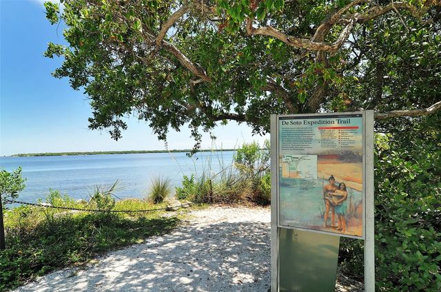 1105 92ND STREET NW, Bradenton, FL 34209