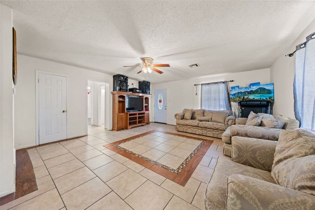 3524 Live Oak Avenue, Waco, TX 76708