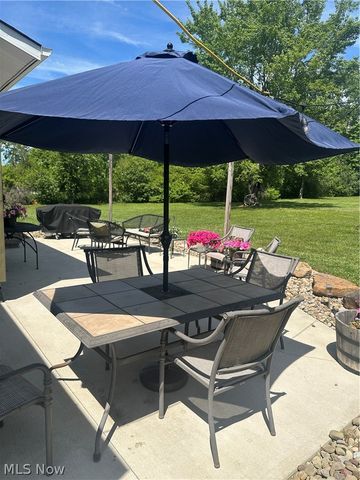 7825 Lester Drive, Leroy, OH 44077