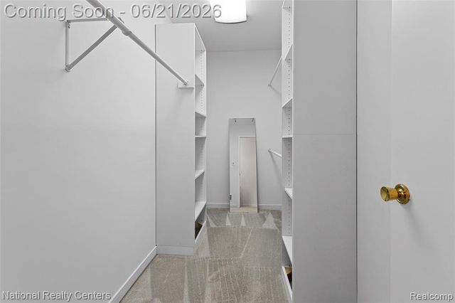 6153 Westbrooke Drive, West Bloomfield, MI 48322