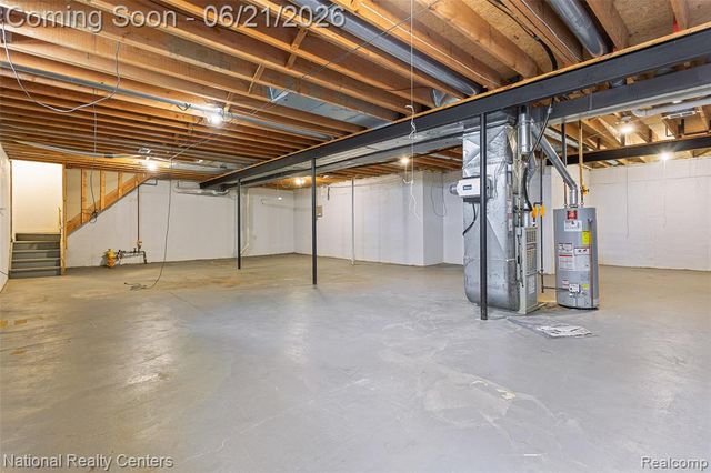 6153 Westbrooke Drive, West Bloomfield, MI 48322