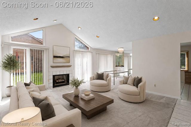 6153 Westbrooke Drive, West Bloomfield, MI 48322