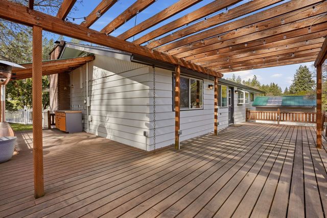 10324 N College Cir, Spokane, WA 99218