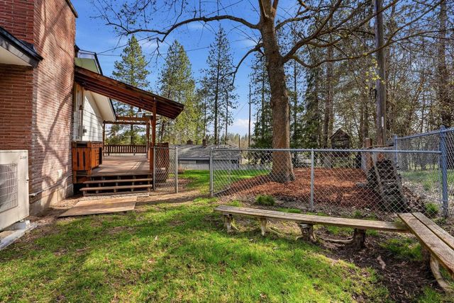 10324 N College Cir, Spokane, WA 99218