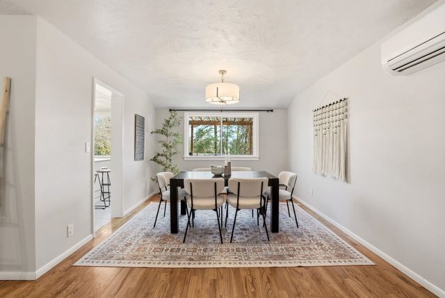 10324 N College Cir, Spokane, WA 99218