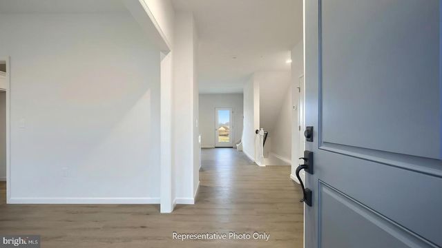 66 N CONIFER DR, Elizabethtown, PA 17022