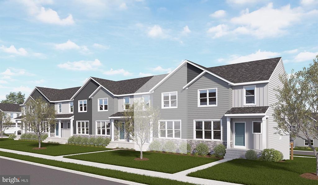 66 N CONIFER DR, Elizabethtown, PA 17022