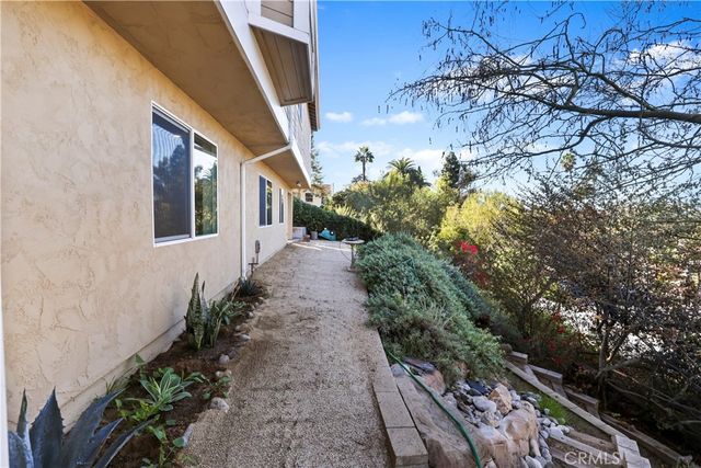 139 Ramona Dr, Fullerton, CA 92833