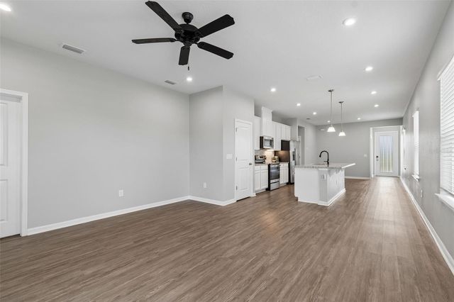 10495 GLIDING EAGLE WAY, Land O Lakes, FL 34638