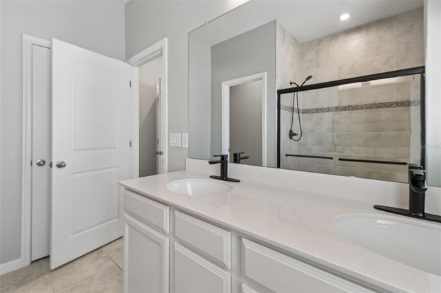 10495 GLIDING EAGLE WAY, Land O Lakes, FL 34638