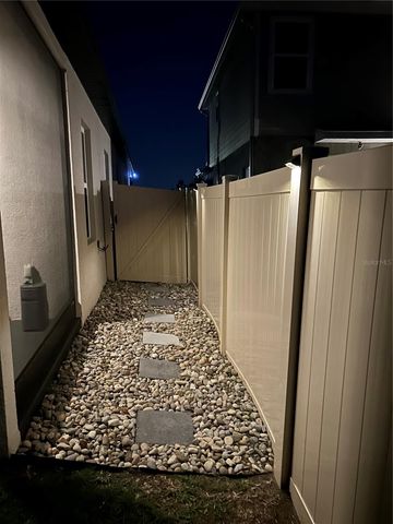 10495 GLIDING EAGLE WAY, Land O Lakes, FL 34638