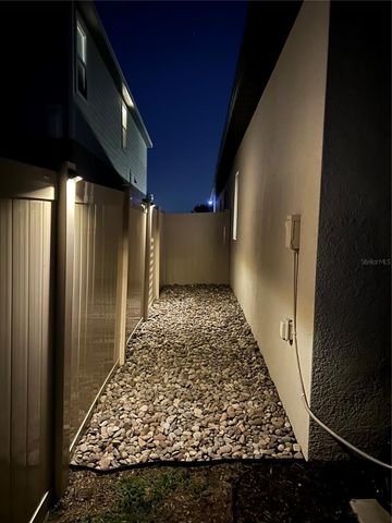 10495 GLIDING EAGLE WAY, Land O Lakes, FL 34638