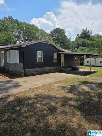 136 CRYSTAL AVENUE, Hueytown, AL 35023