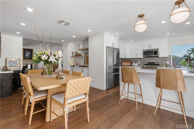 6562 Dohrn Circle, Huntington Beach, CA 92647