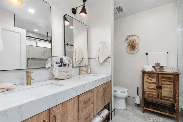 6562 Dohrn Circle, Huntington Beach, CA 92647