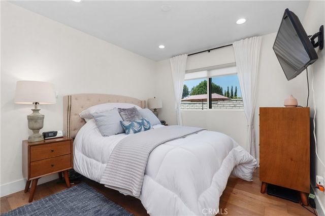 6562 Dohrn Circle, Huntington Beach, CA 92647