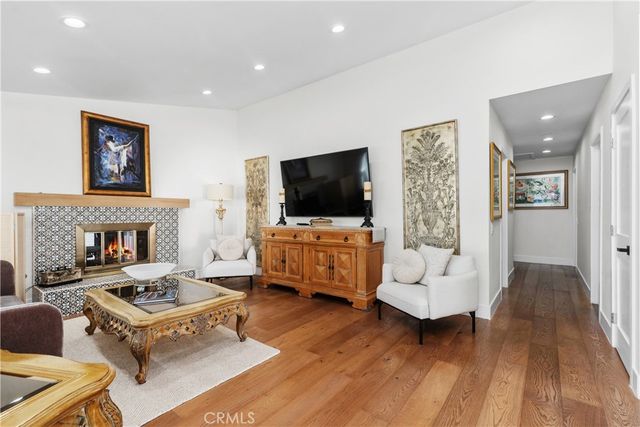 6562 Dohrn Circle, Huntington Beach, CA 92647