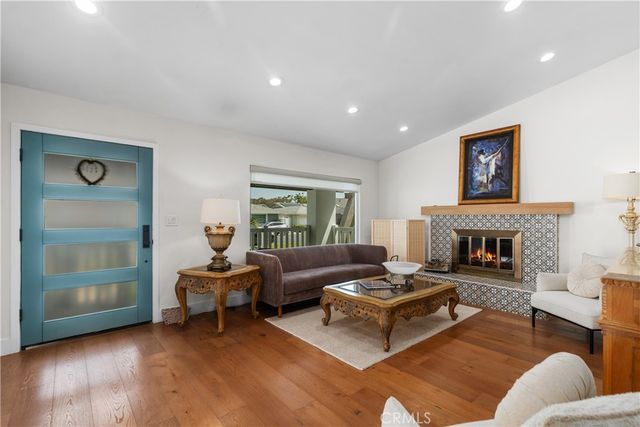 6562 Dohrn Circle, Huntington Beach, CA 92647