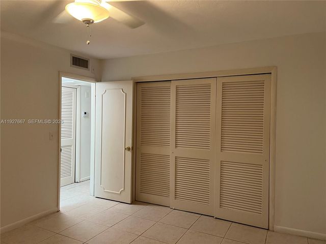 255 Sunrise Dr 103, Key Biscayne, FL 33149