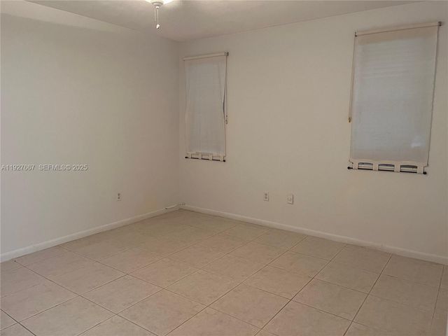 255 Sunrise Dr 103, Key Biscayne, FL 33149