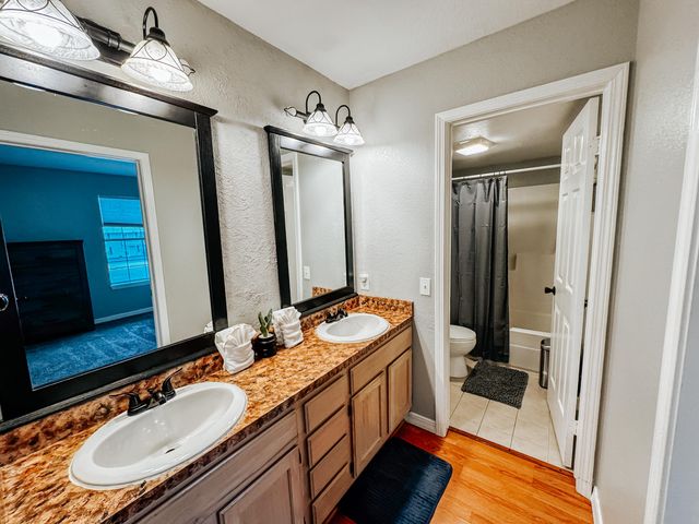 470 Abby Lane 3, Branson, MO 65616