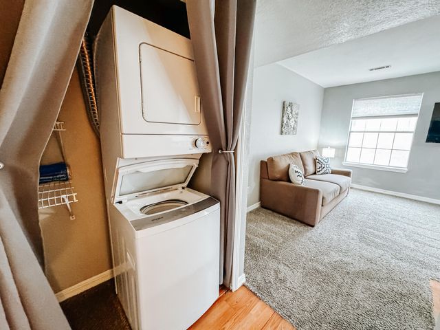 470 Abby Lane 3, Branson, MO 65616