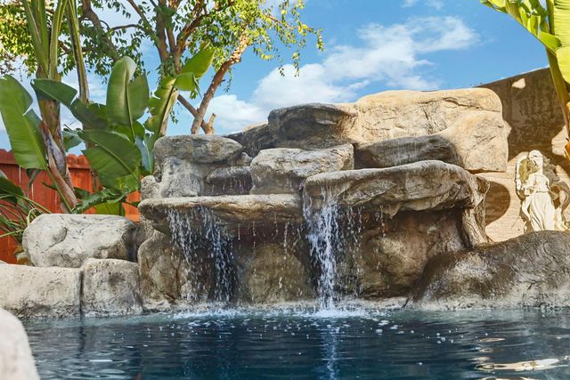 1122 Zumstein Ct, Ripon, CA 95366