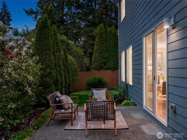 22407 96th Avenue W, Edmonds, WA 98020