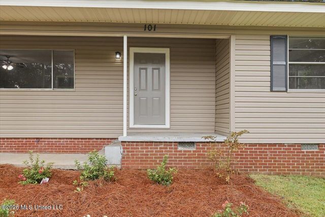 101 Richland Street, Richland, MS 39218