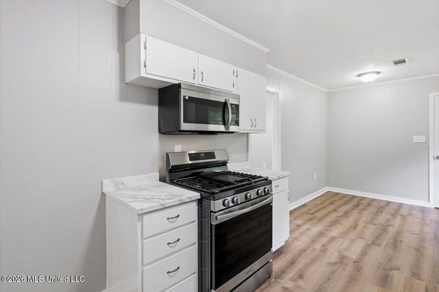 101 Richland Street, Richland, MS 39218