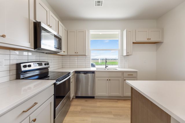 12004 W Arvada Blvd, Maize, KS 67223