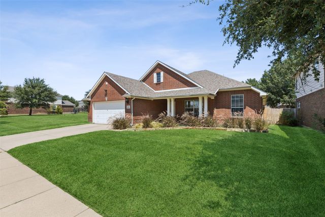4416 Mallow Oak Drive, Fort Worth, TX 76123