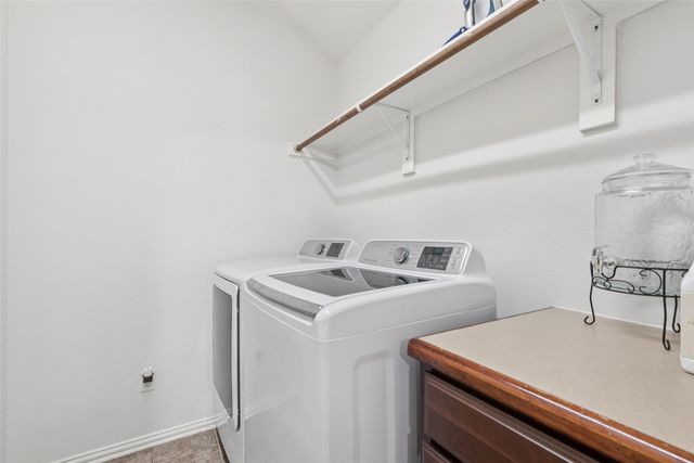 4416 Mallow Oak Drive, Fort Worth, TX 76123