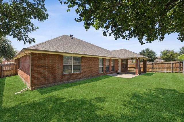 4416 Mallow Oak Drive, Fort Worth, TX 76123