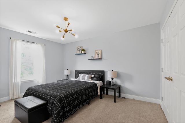 2384 Stockwood TRL, Thompsons Station, TN 37179