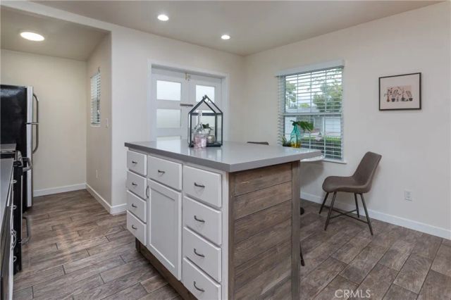 211 S Keystone, Burbank, CA 91506