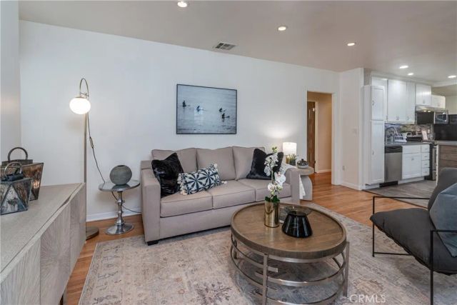 211 S Keystone, Burbank, CA 91506