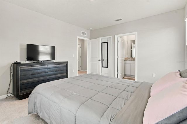 11035 LAXER CAY LOOP, San Antonio, FL 33576