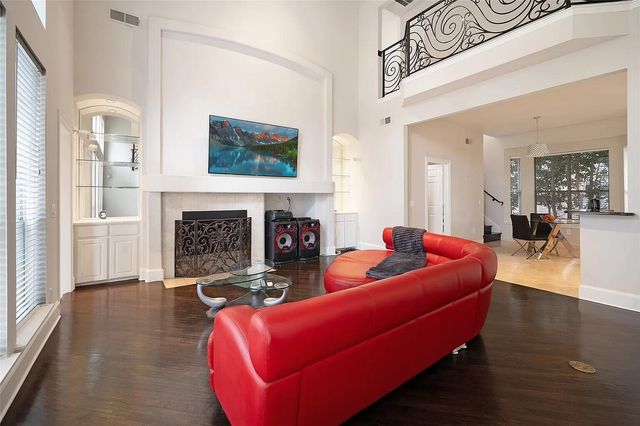 18403 Gibbons Drive, Dallas, TX 75287